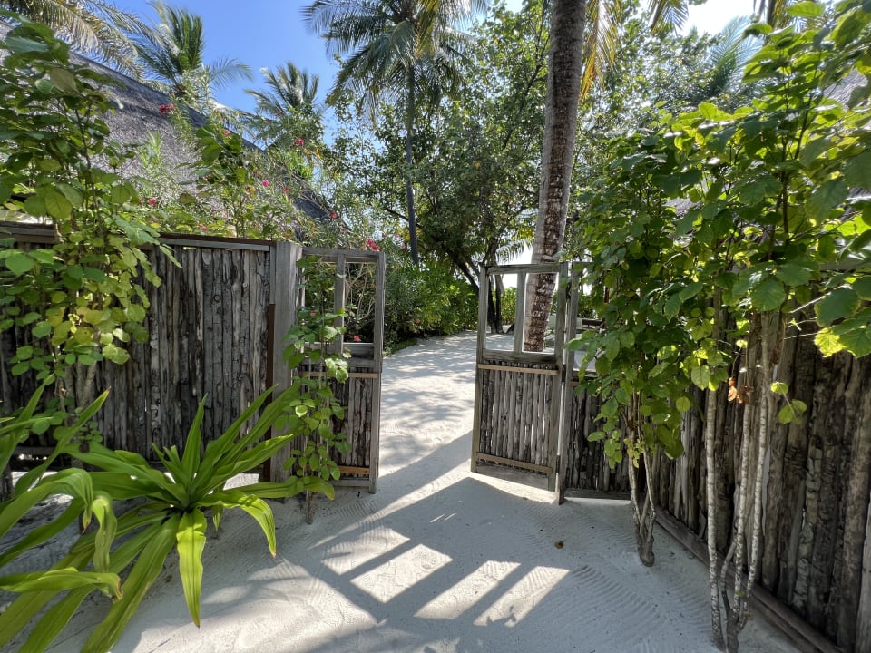 Gartenanlage Constance Halaveli Maldives