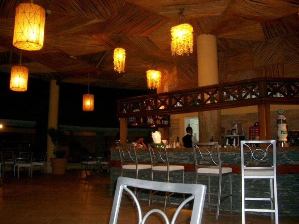 Bar neben Oceana Wyndham Alltra Punta Cana