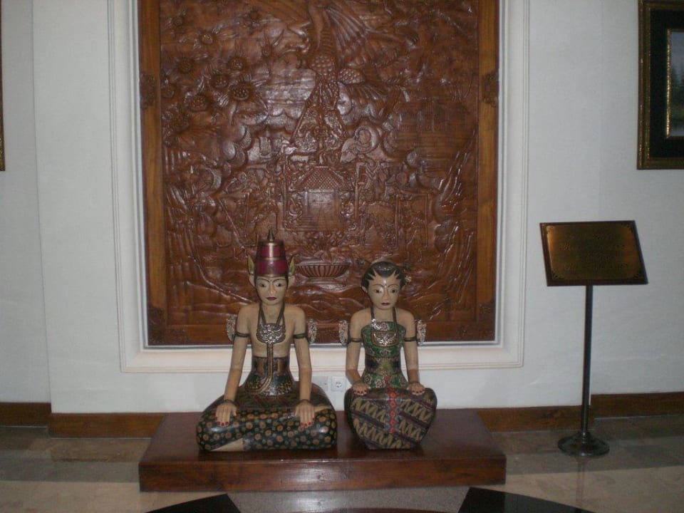 Hotelflur The Phoenix Hotel Yogyakarta