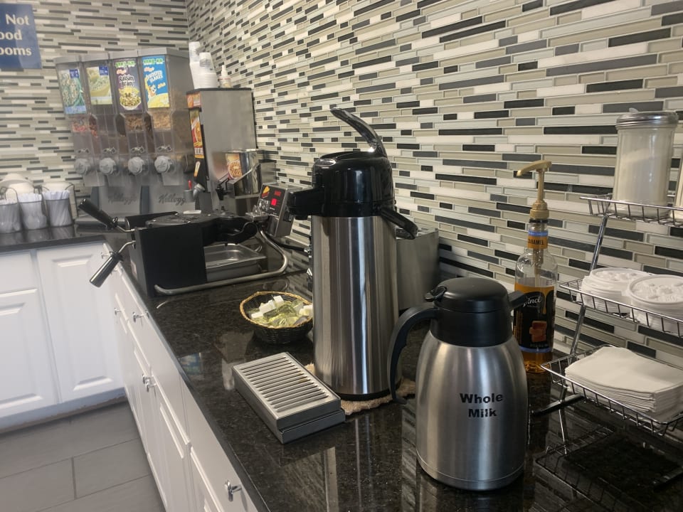 Lobby Savannah Travelodge