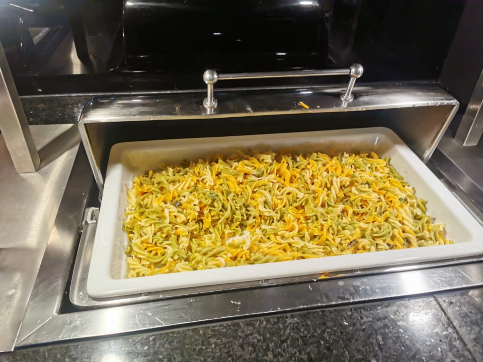 Gastro Calheta Beach