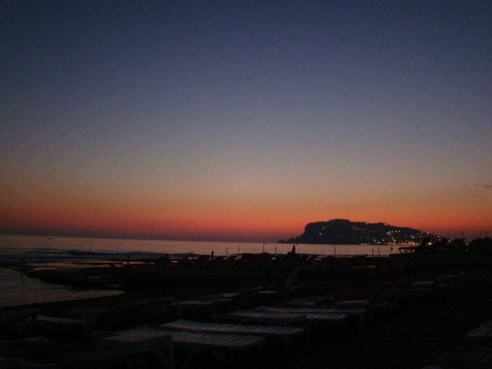 Blick nach Alanya-Stadt Kaila Beach Hotel