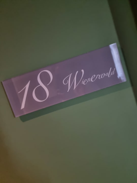 Zimmer Saint Shermin bed, breakfast & champagne