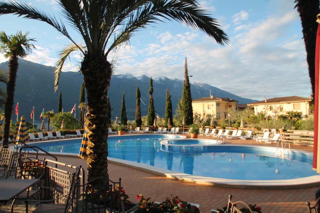 Pool Hotel Caravel