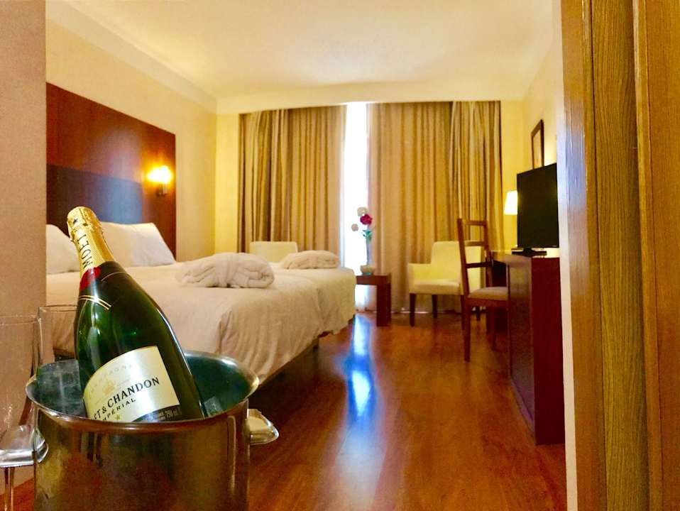 Zimmer Hotel Montera Plaza