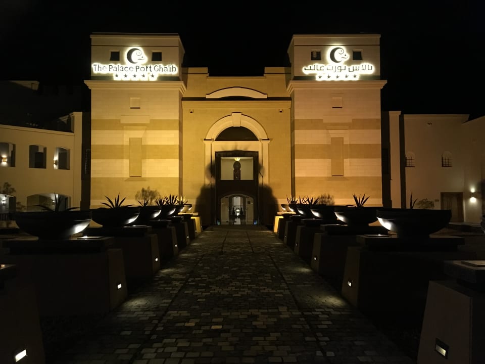 Außenansicht Pickalbatros Palace Hotel-Port Ghalib