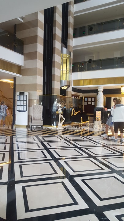 Lobby Mary Hotel Side