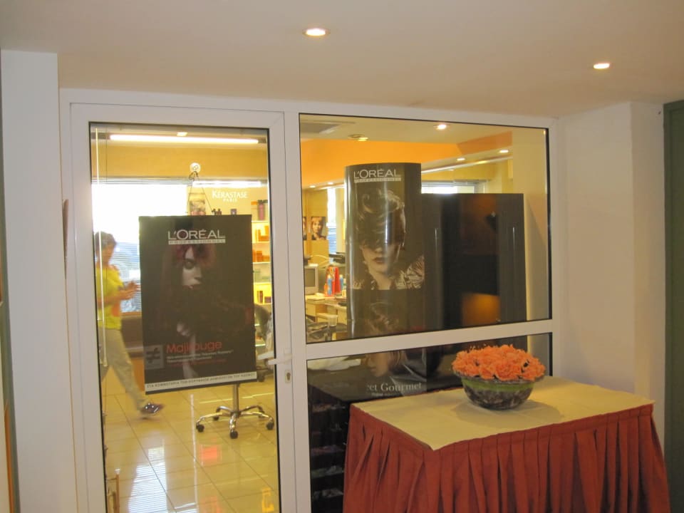 Eingang ins Restaurant-Bildermaler Ibiscus Hotel Rhodos