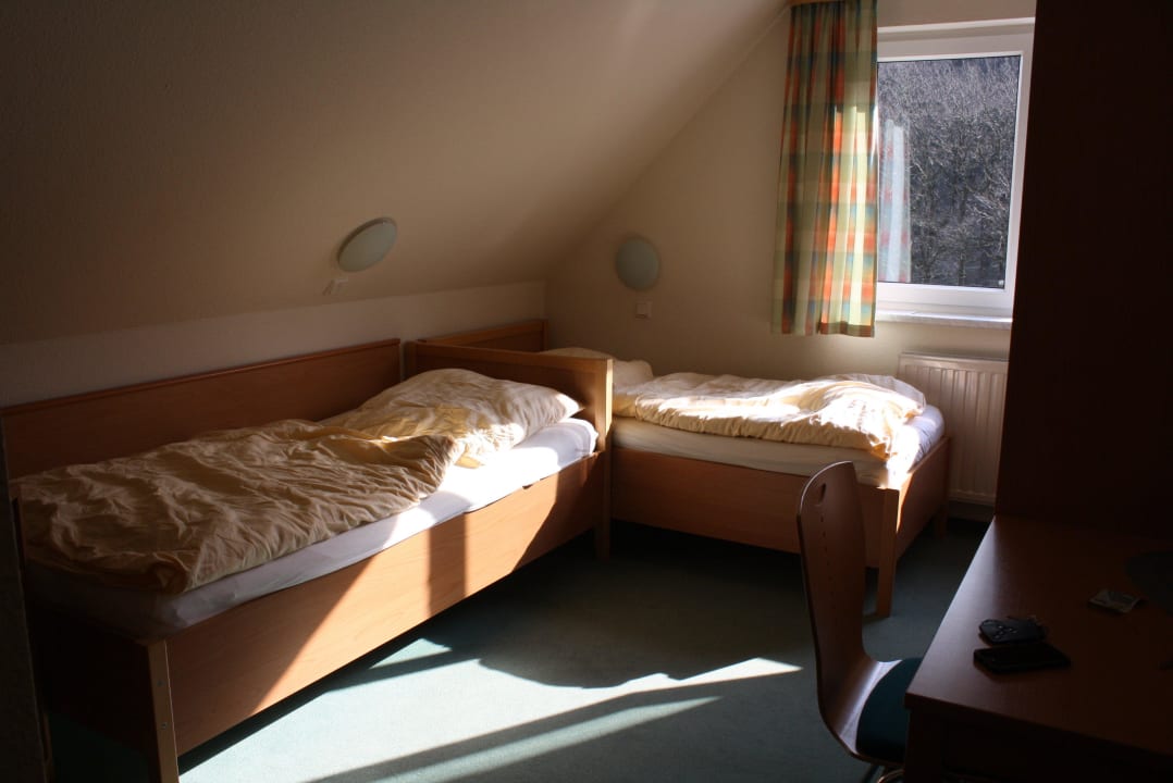 Unser kleines Zimmer REGIOHOTEL Schanzenhaus Wernigerode