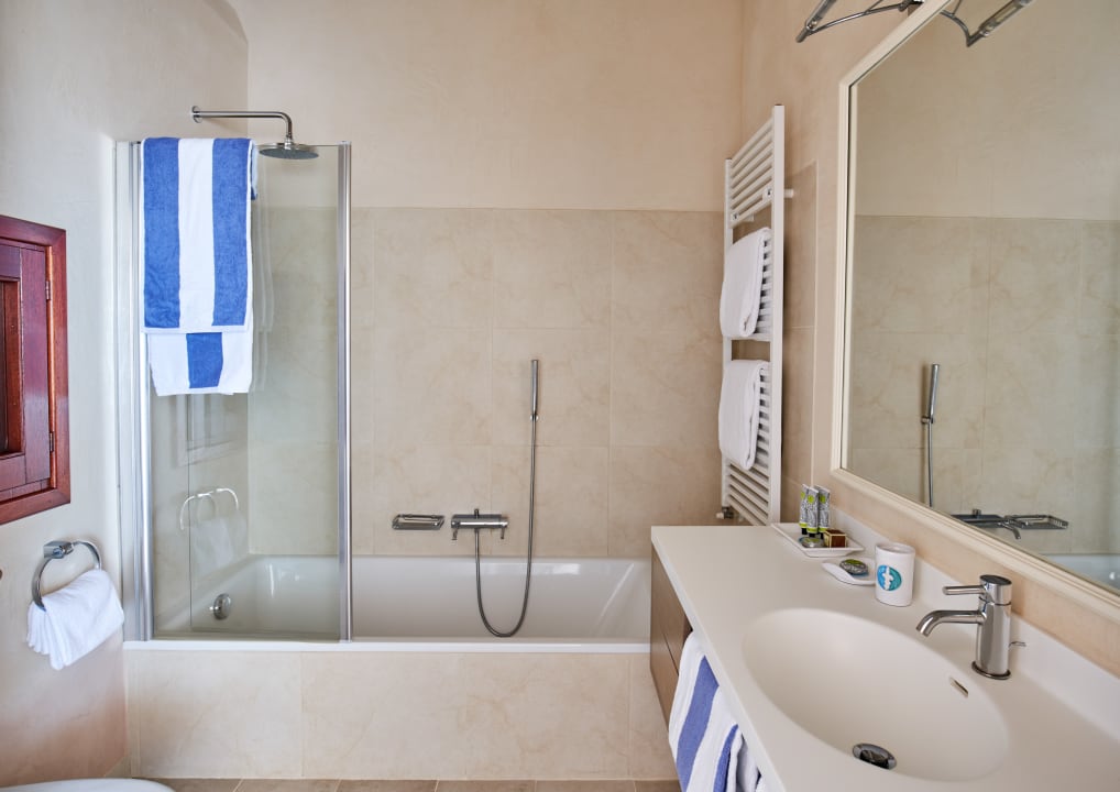 Zimmer Due Lune Puntaldia Resort & Golf