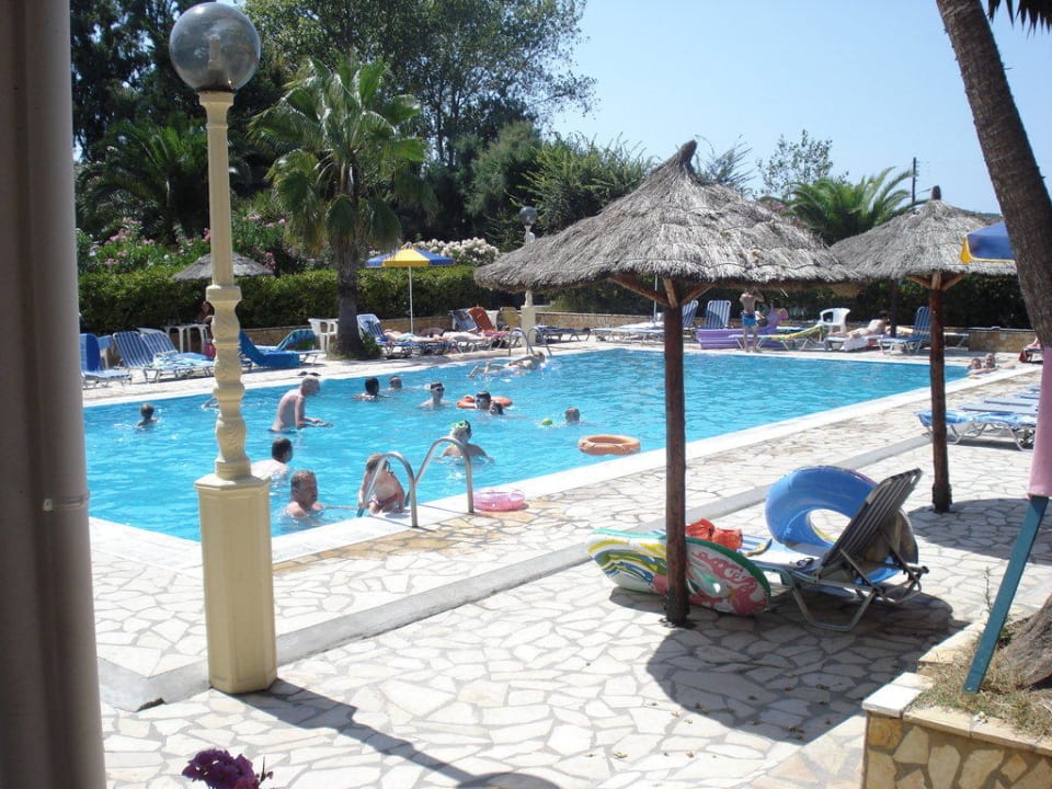 Der Pool Hotel Angela Beach