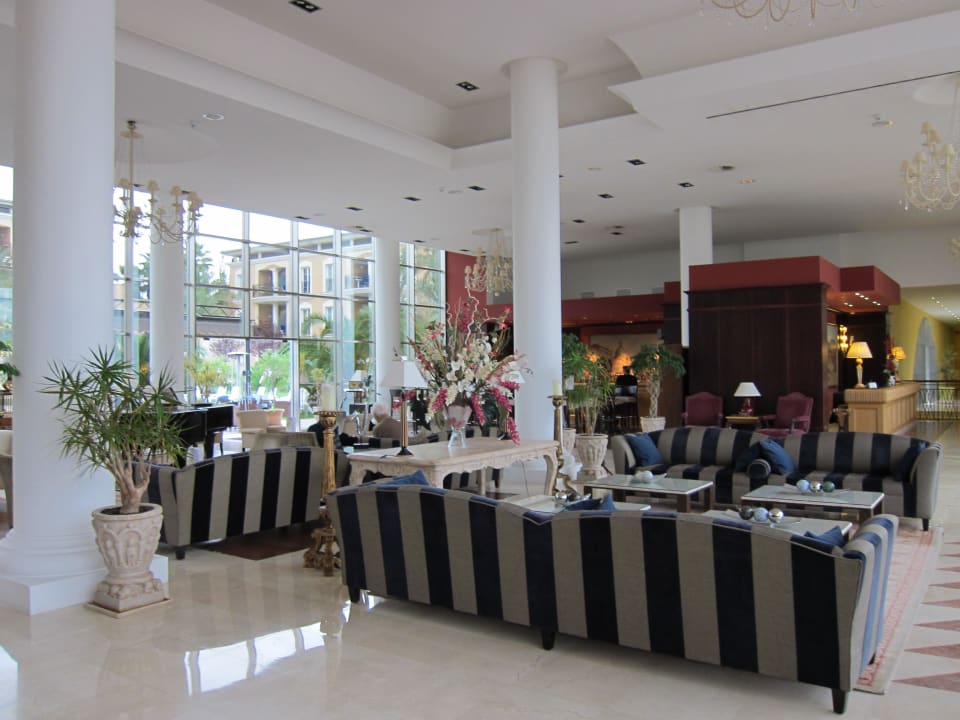 Lobby Grupotel Playa de Palma Suites & Spa