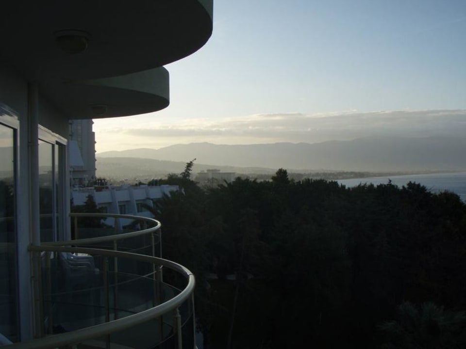 Blick nach Kusadasi Arora Hotel