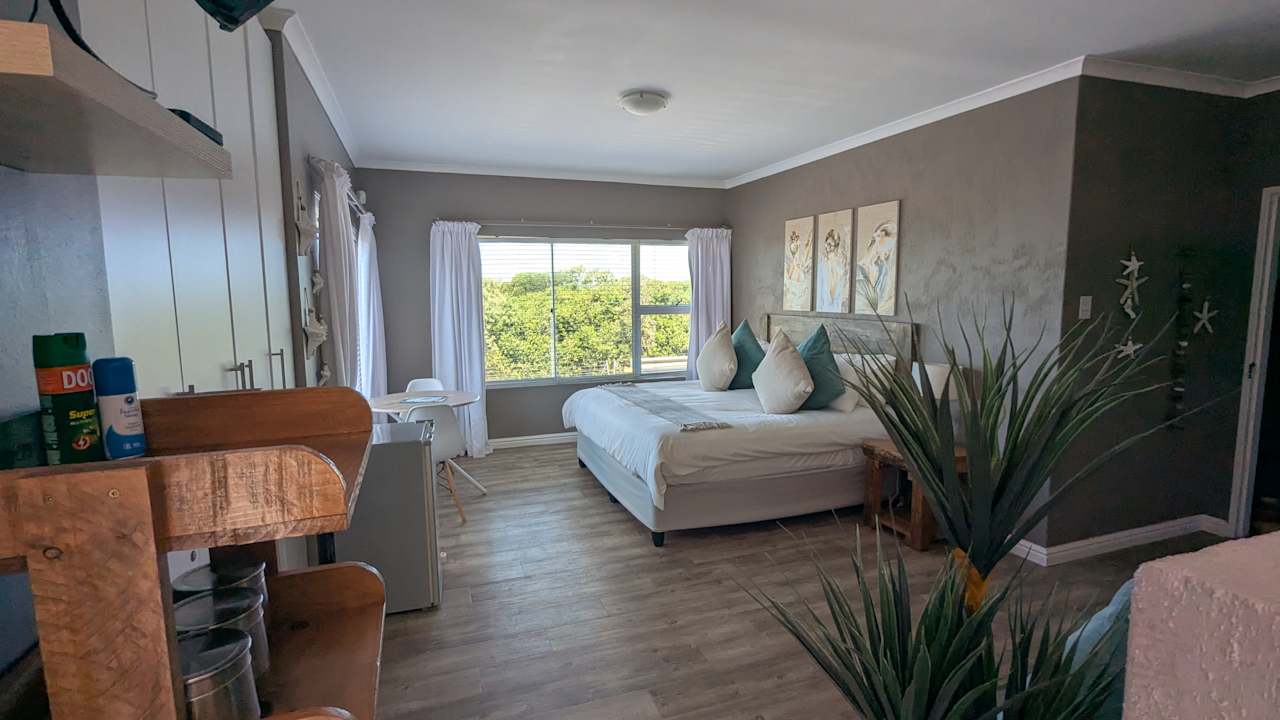 Zimmer Nine on Uys street B & B