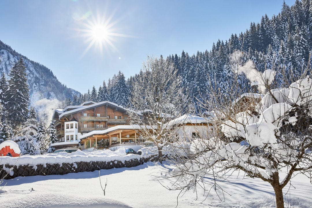 "Außenansicht" Baby- Und Kinderhotel Habachklause - Familotel ...