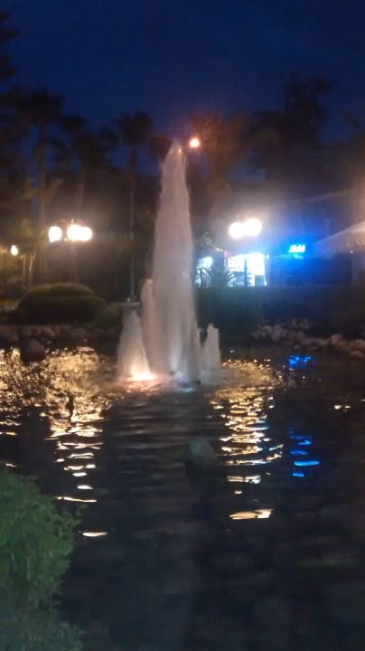 Teich am Abend. Labranda Alantur Resort