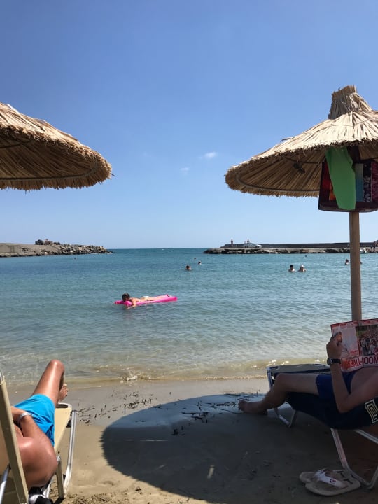 Strand Hotel Aphrodite Beach Club