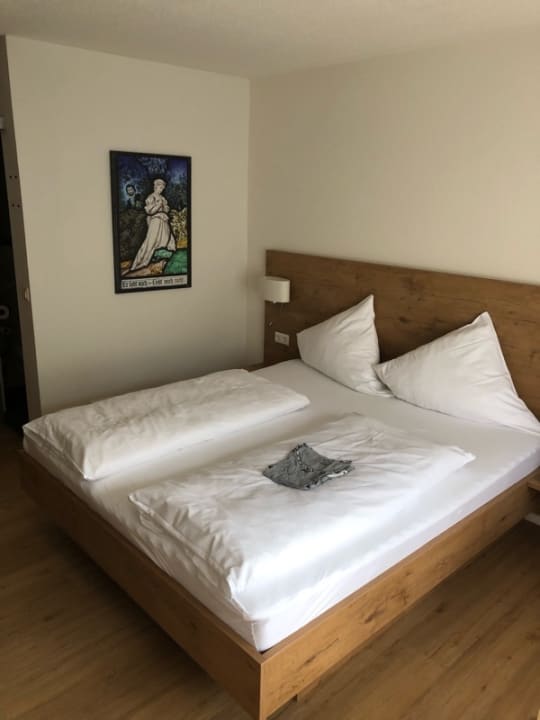 Zimmer Hotel Löwen mit Haus Goethe