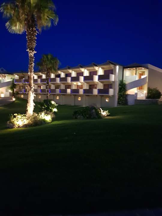 Gartenanlage Hotel Kalithea Horizon Royal