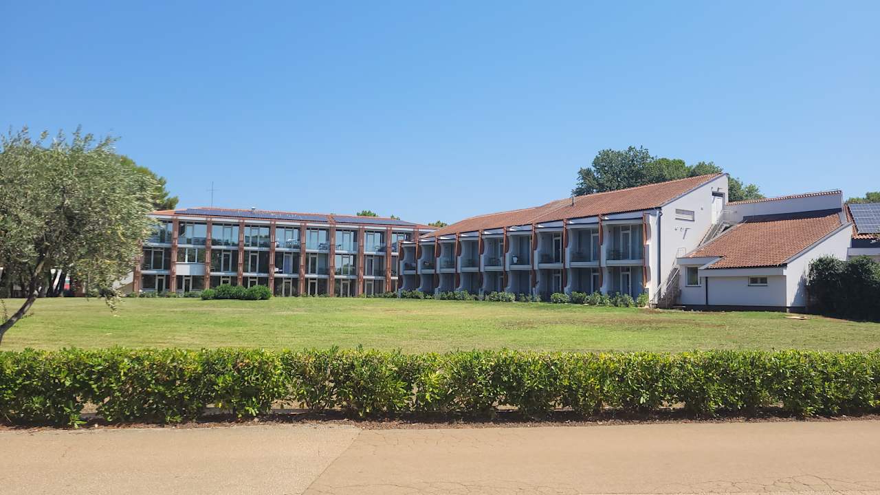 Außenansicht Hotel Pelegrin Plava Laguna