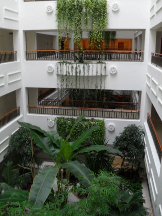 Treppenhaus Mövenpick Resort & Marine Spa Sousse