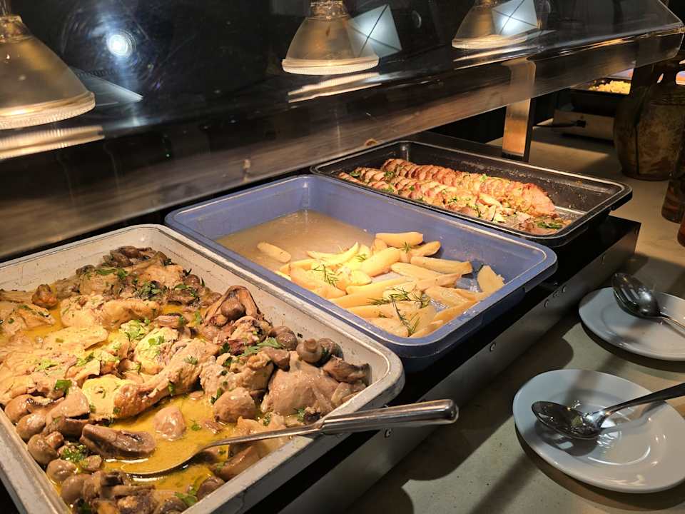 Gastro Golden Coast Hotel & Bungalows