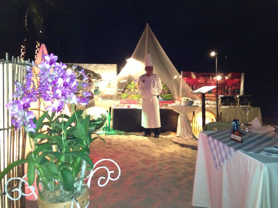 Seafoodessen am Strand Bo Phut Resort & Spa