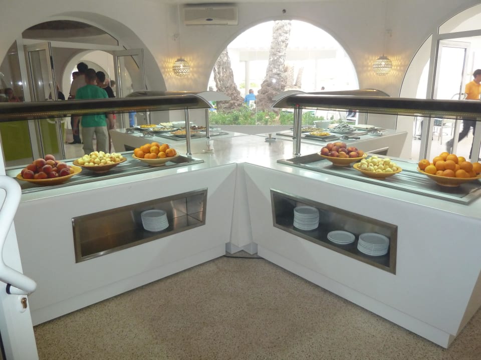 Ein kleiner Teil des Büffet Monarque Club Rivage