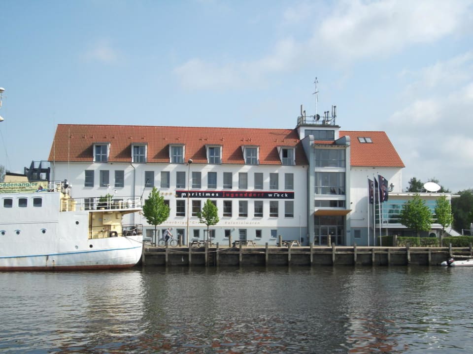 Majuwi Majuwi - Maritimes Jugenddorf Wieck