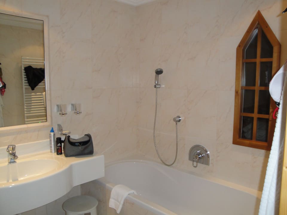 Badezimmer Suite Wohlfühlhotel Schiestl