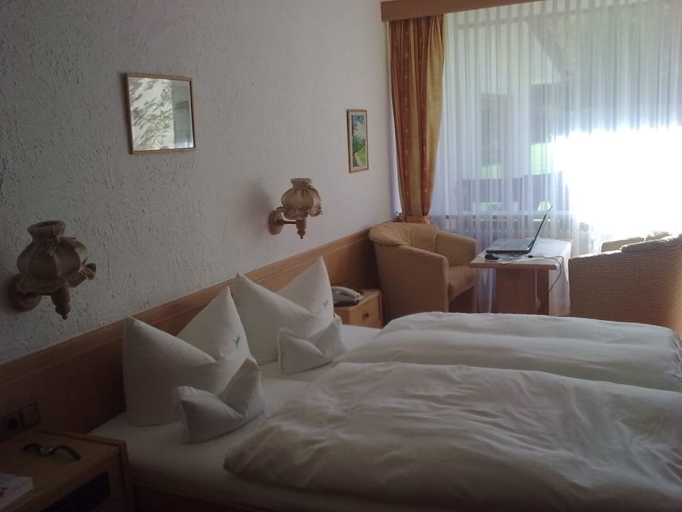 Unser Zimmer Alm- & Wellnesshotel Alpenhof