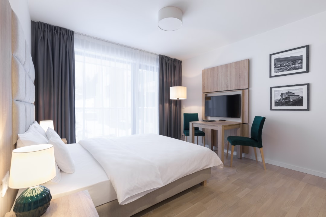 Zimmer Green Apartments