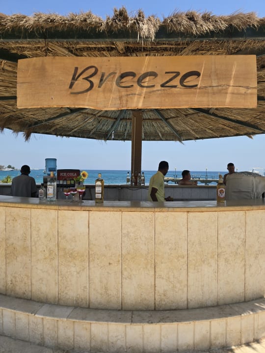 Pool Lotus Bay Beach Resort