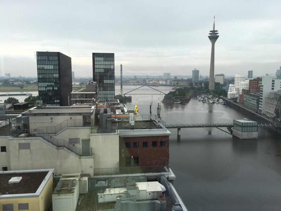 Medienhafen INNSiDE by Meliá Düsseldorf Hafen