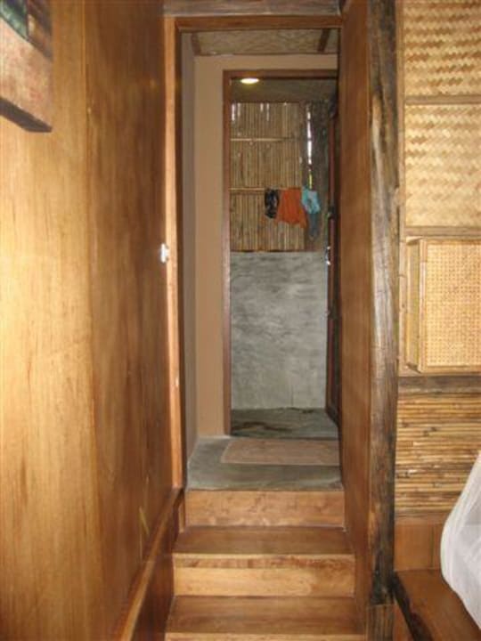 Treppe zur Außendusche Hotel The Cliff & River Jungle Resort