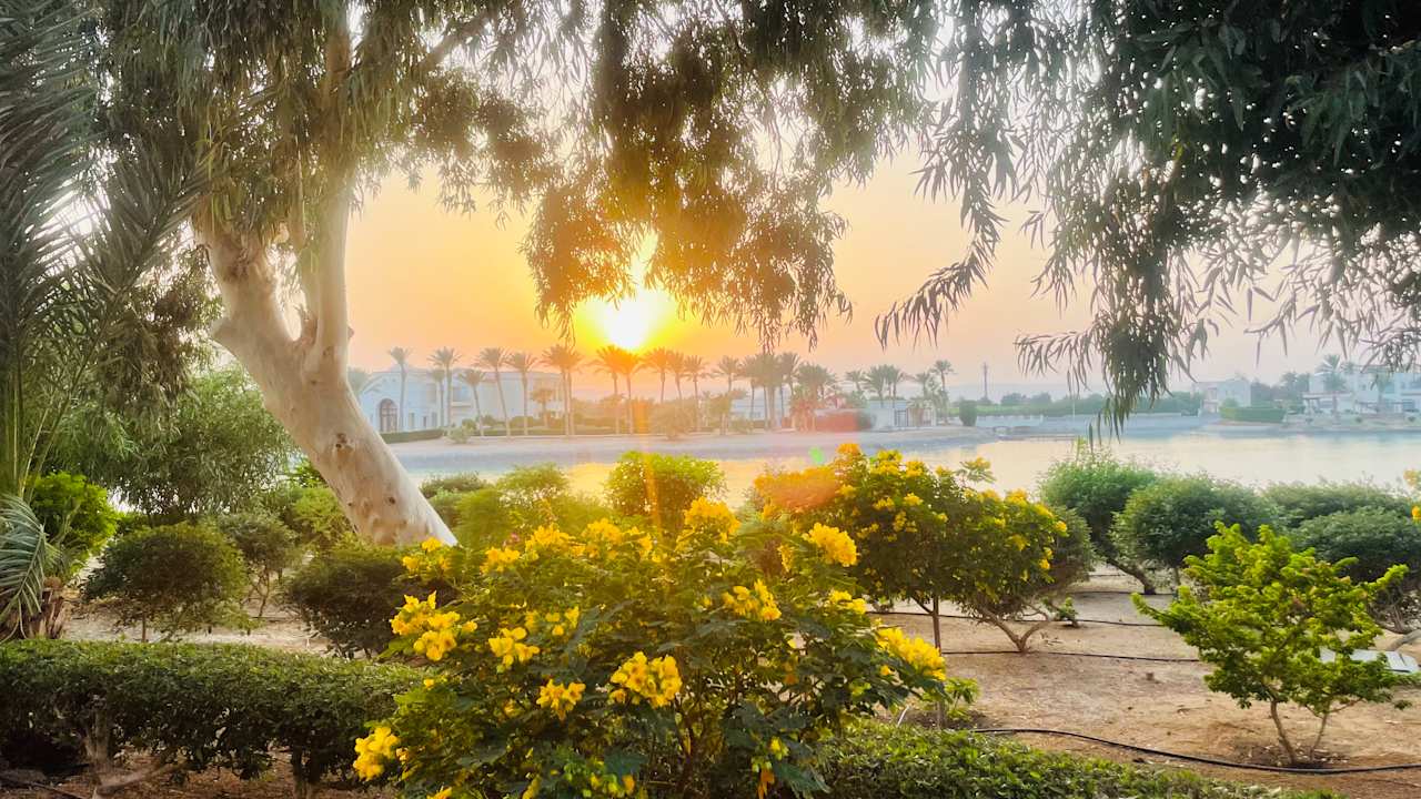 Außenansicht Mövenpick Resort & Spa El Gouna