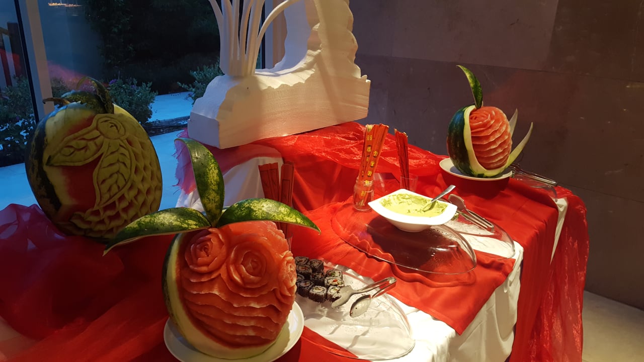 Gastro Well Palace Side