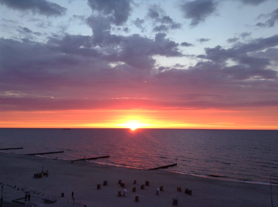 Atemberaubende Sonnenuntergänge im Mai Marine Hotel by Zdrojowa