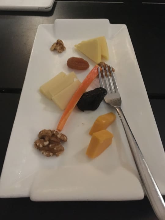 Restaurant NH Collection Maldives Havodda Resort