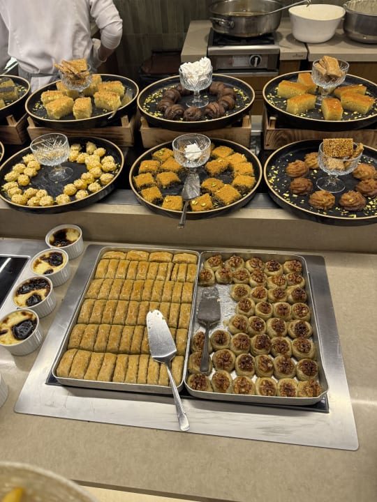 Gastro Melas Resort Hotel