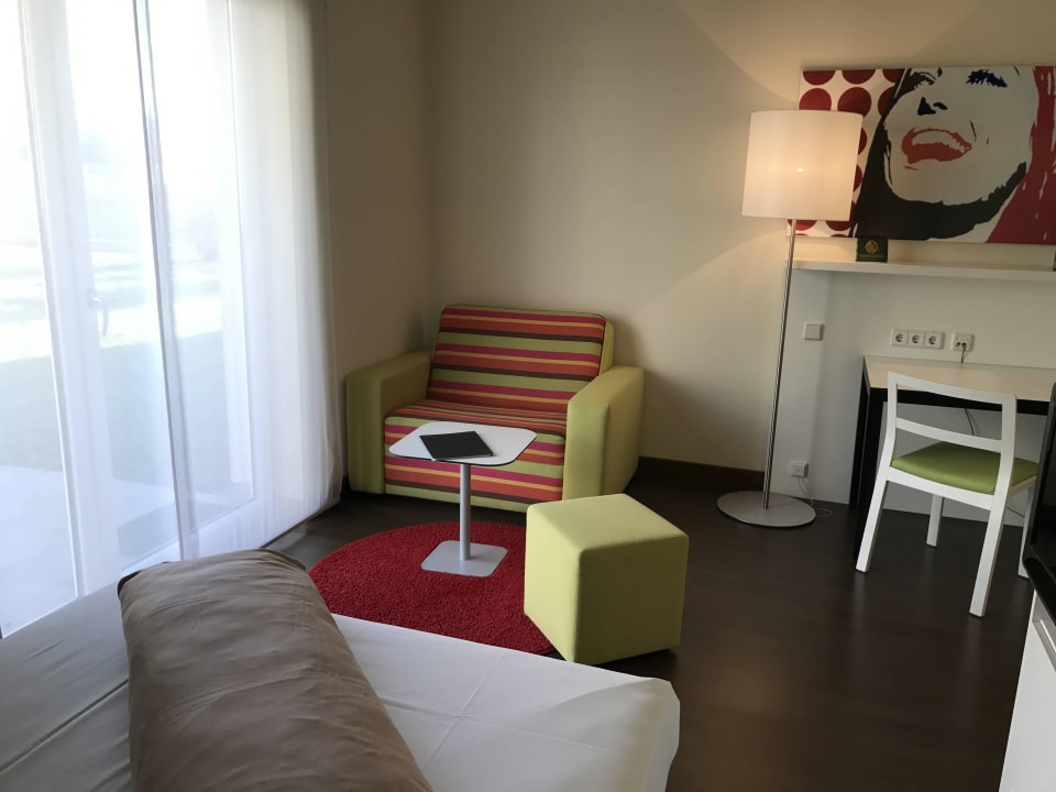 Sitzmöglichkeit Hotel Harry's Home Linz