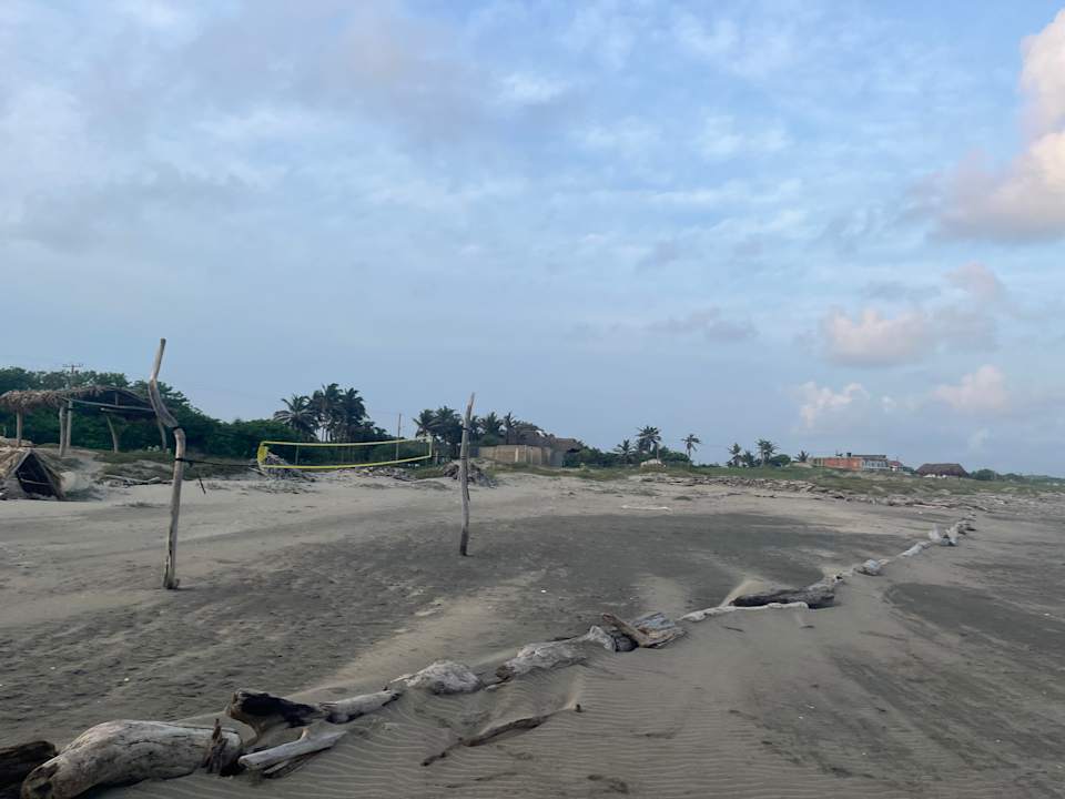Strand Tambo Marina Eco Hostal