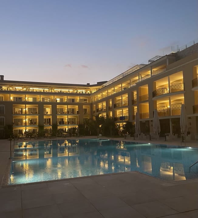 Pool Grupotel Playa de Palma Suites & Spa