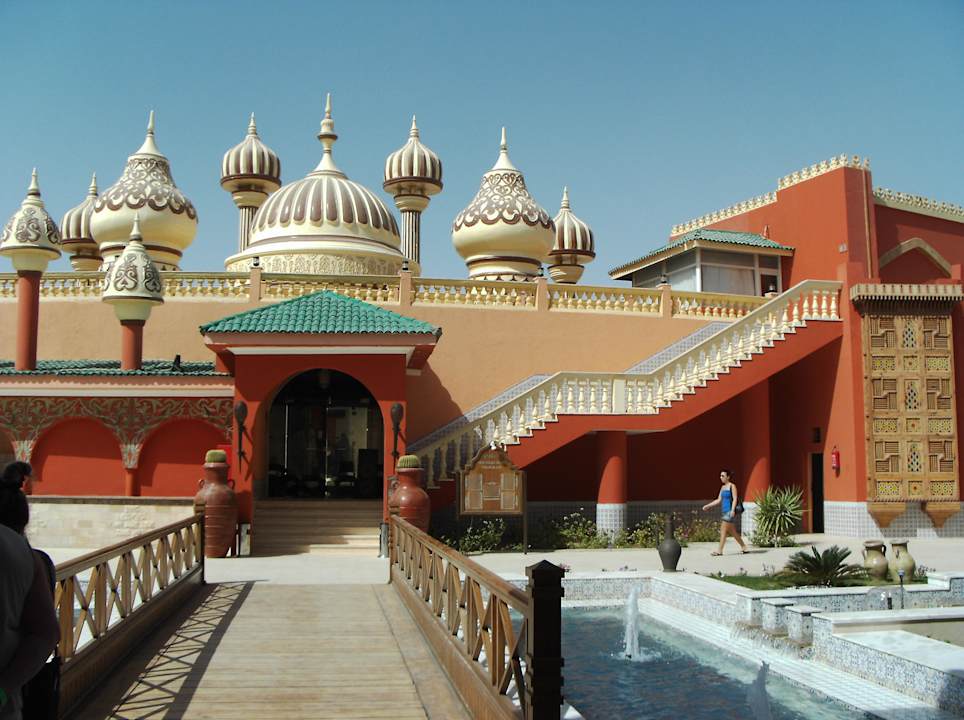 Arena Eingangsbereich Pickalbatros Alf Leila Wa Leila Resort - Neverland Hurghada