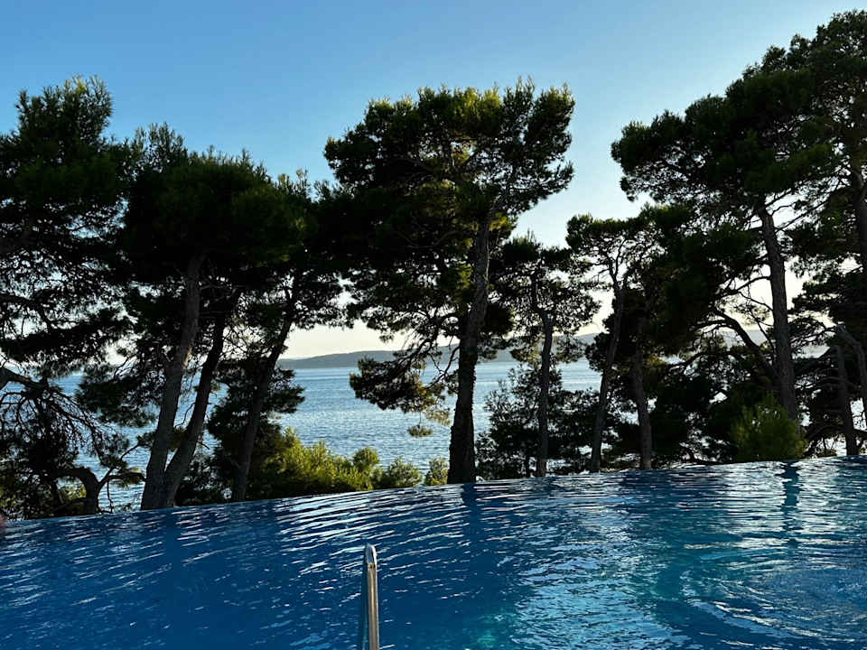 Pool Bluesun Hotel Berulia