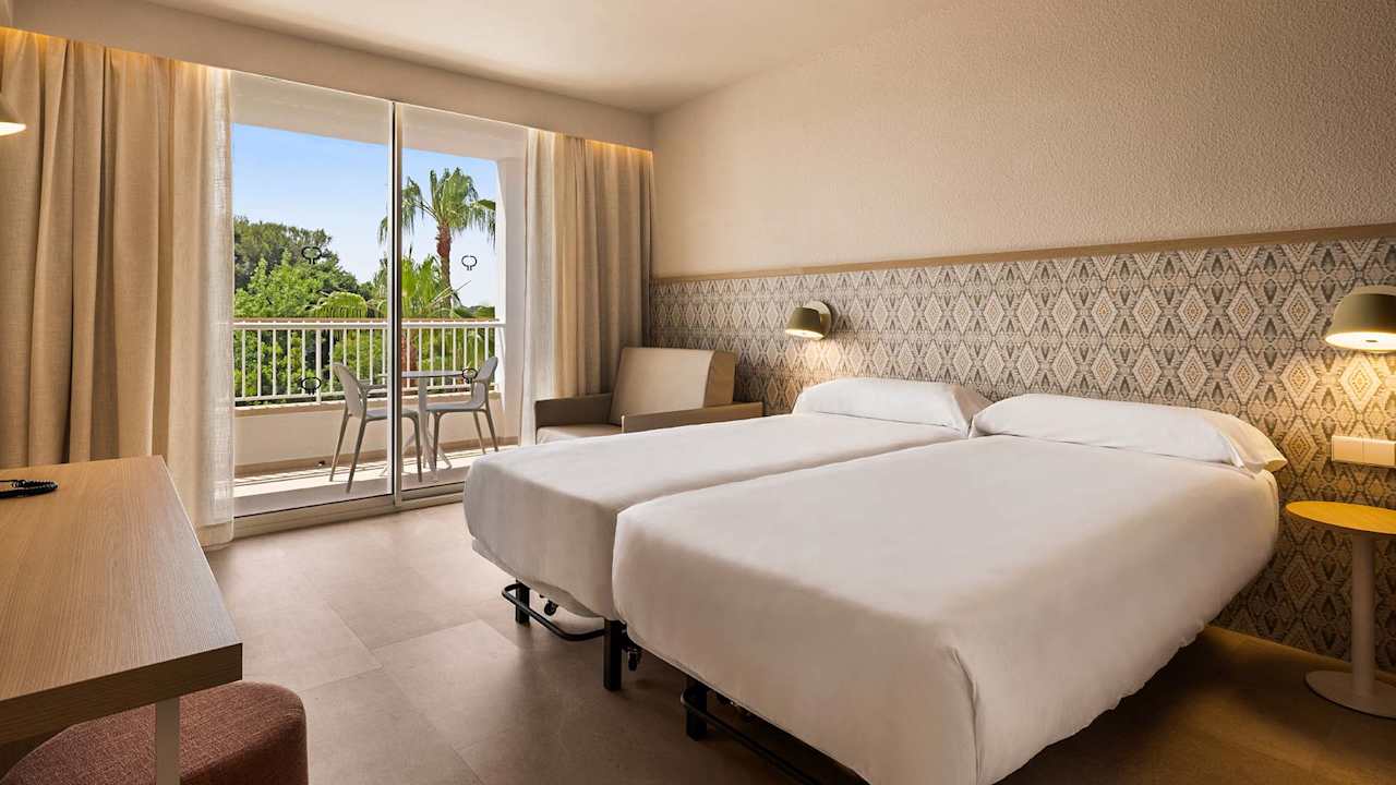 Zimmer Protur Safari Park Aparthotel