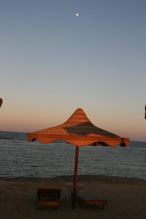 Sonnenschirm Three Corners Happy Life Beach Resort