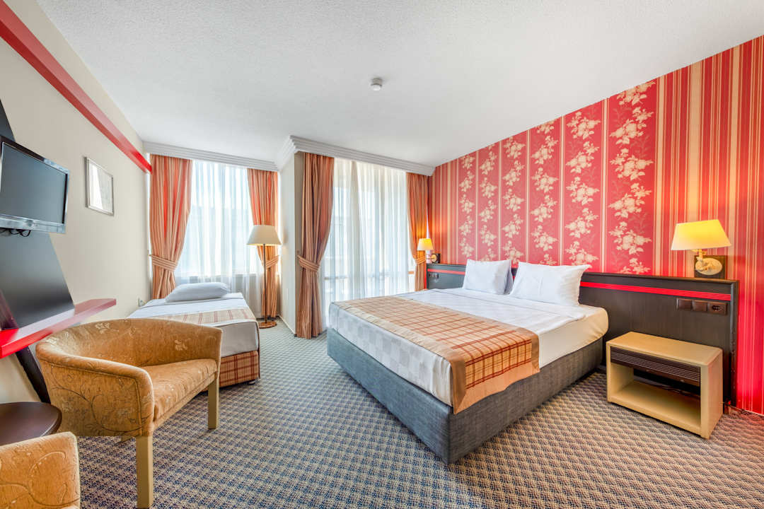 Zimmer Senza Sunset Beach Hotel