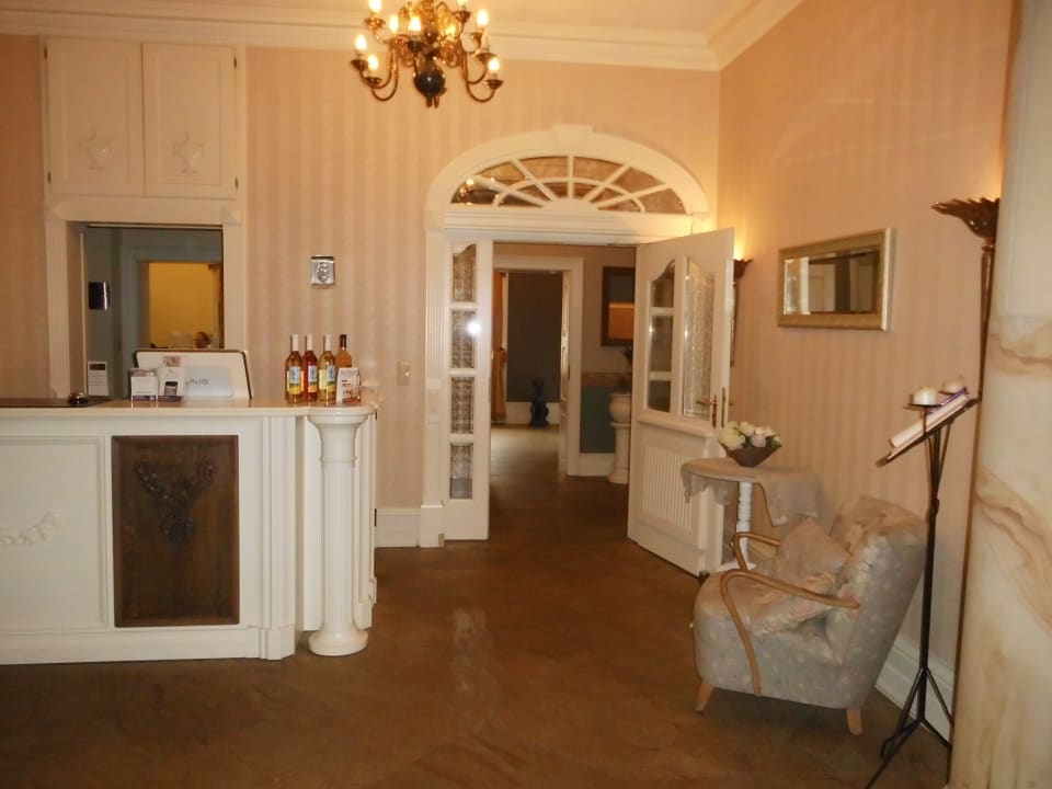 Lobby Burghotel Haselünne
