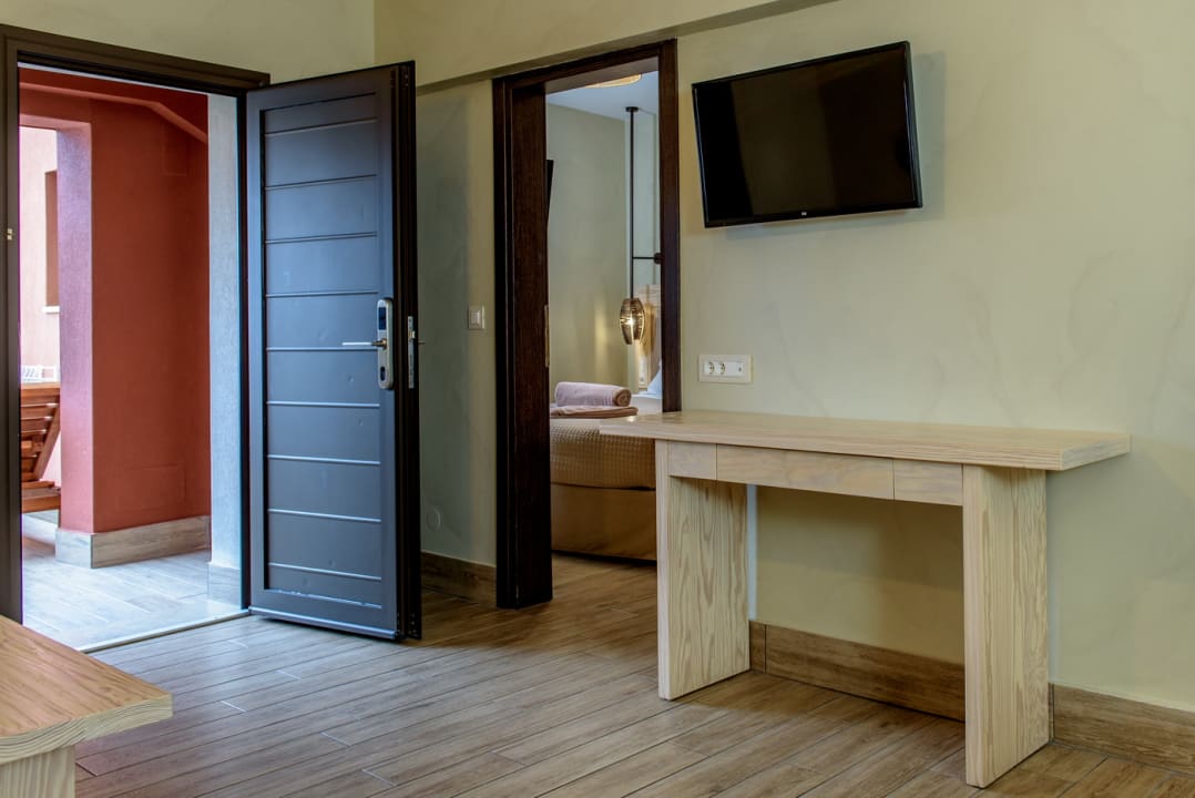 Zimmer Esperides Resort Crete, The Authentic Experience
